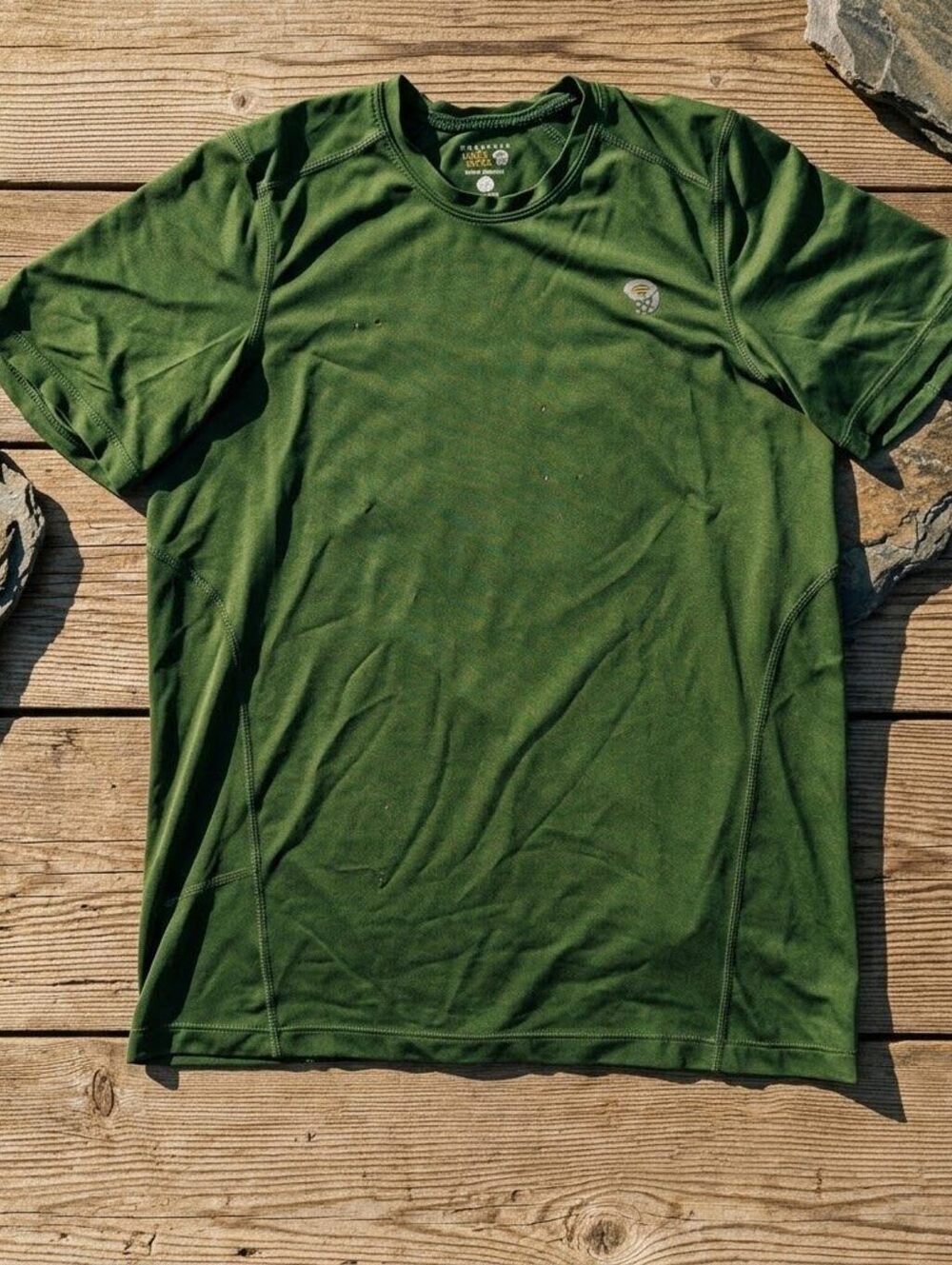 Flawed Mountain Hardwear Mens S Olive Green Athletic Shirt Distressed Gorpcore